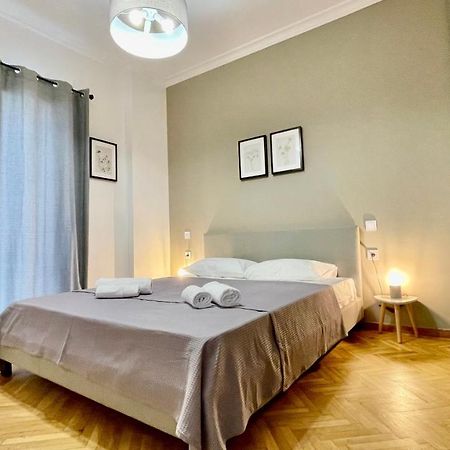 Gorgeous Renovated apt. close to Metro&cultural sites! Atenas Exterior foto